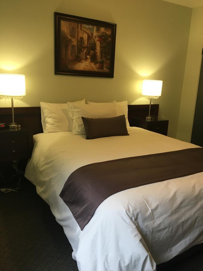 Auberge Centre Ville Chicoutimi Buitenkant foto