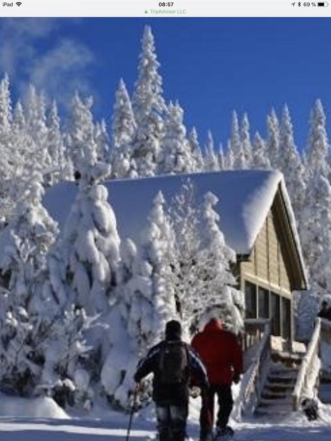 Auberge Centre Ville Chicoutimi Buitenkant foto